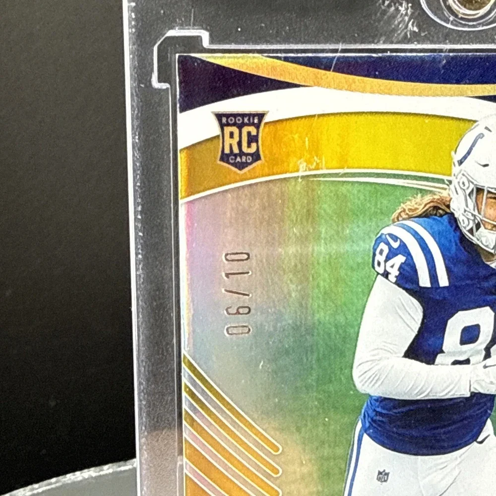2025 Panini Absolute - Indianapolis Colts Tyler Warren Spectrum Gold Auto /10
